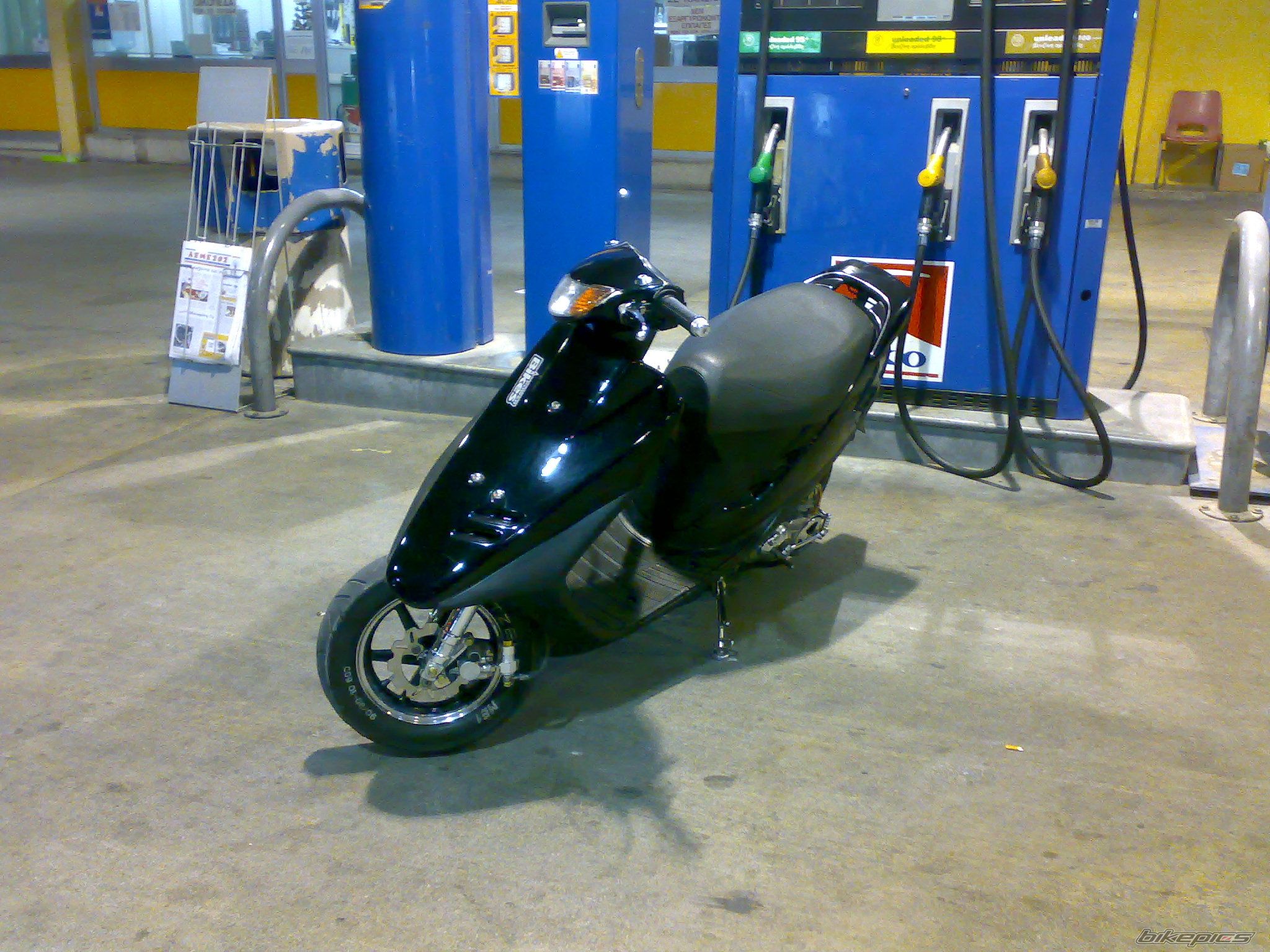 Photo 1516798