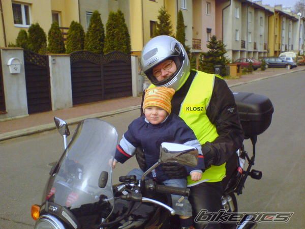 Photo 1516881