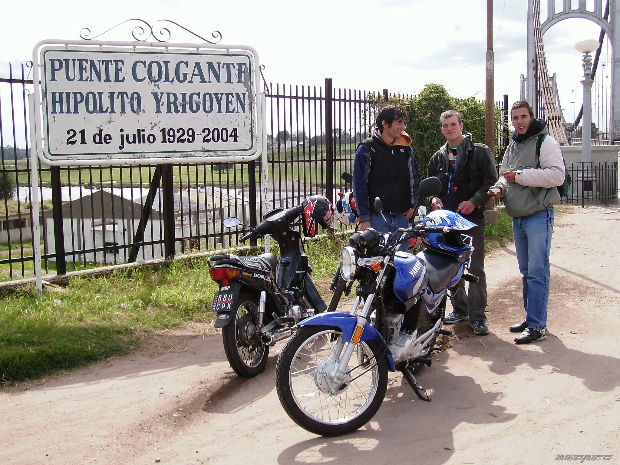 Photo 1516973