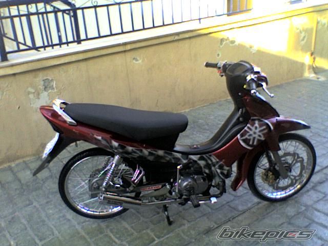Photo 1517283