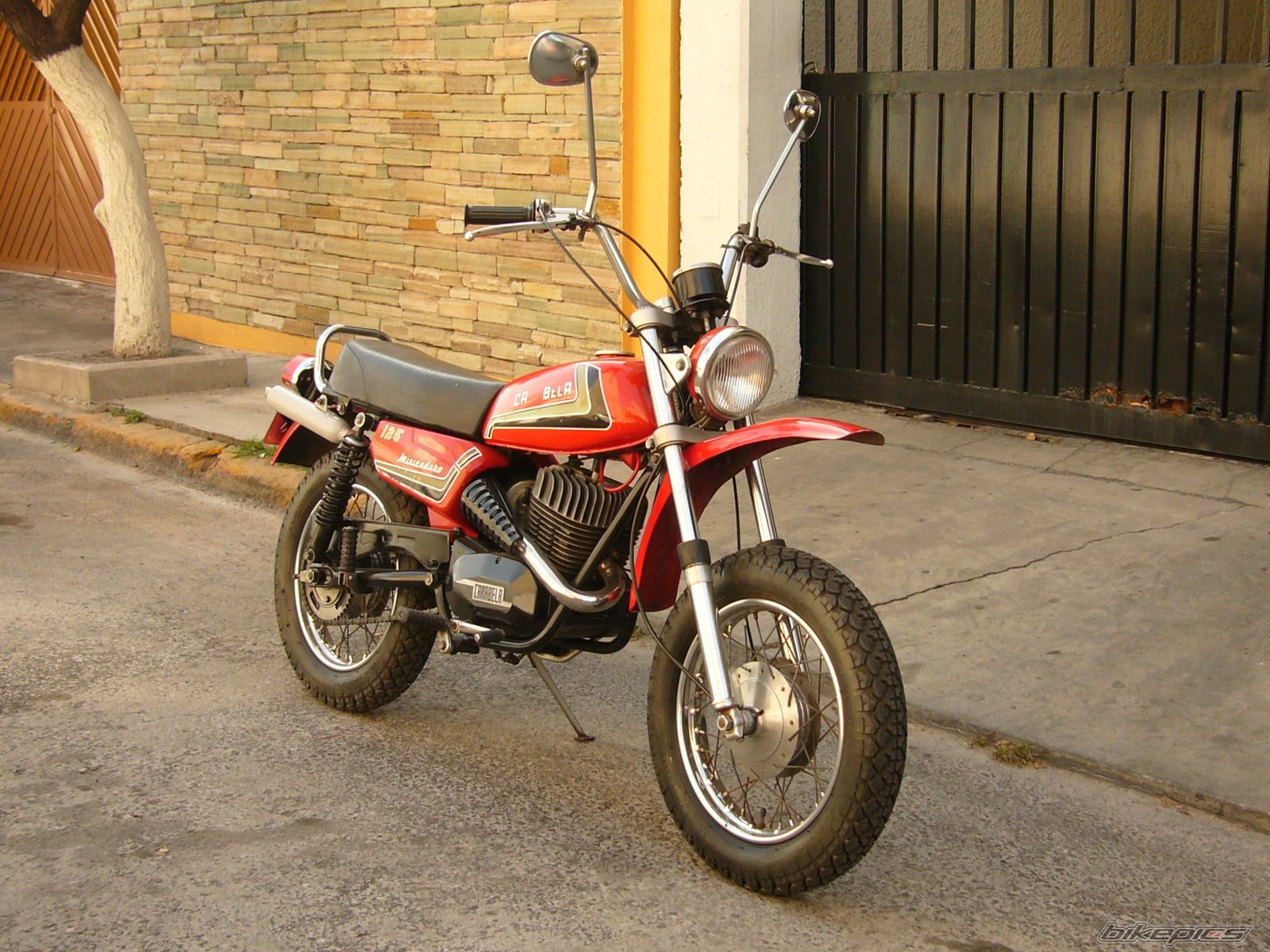 Photo 1517450