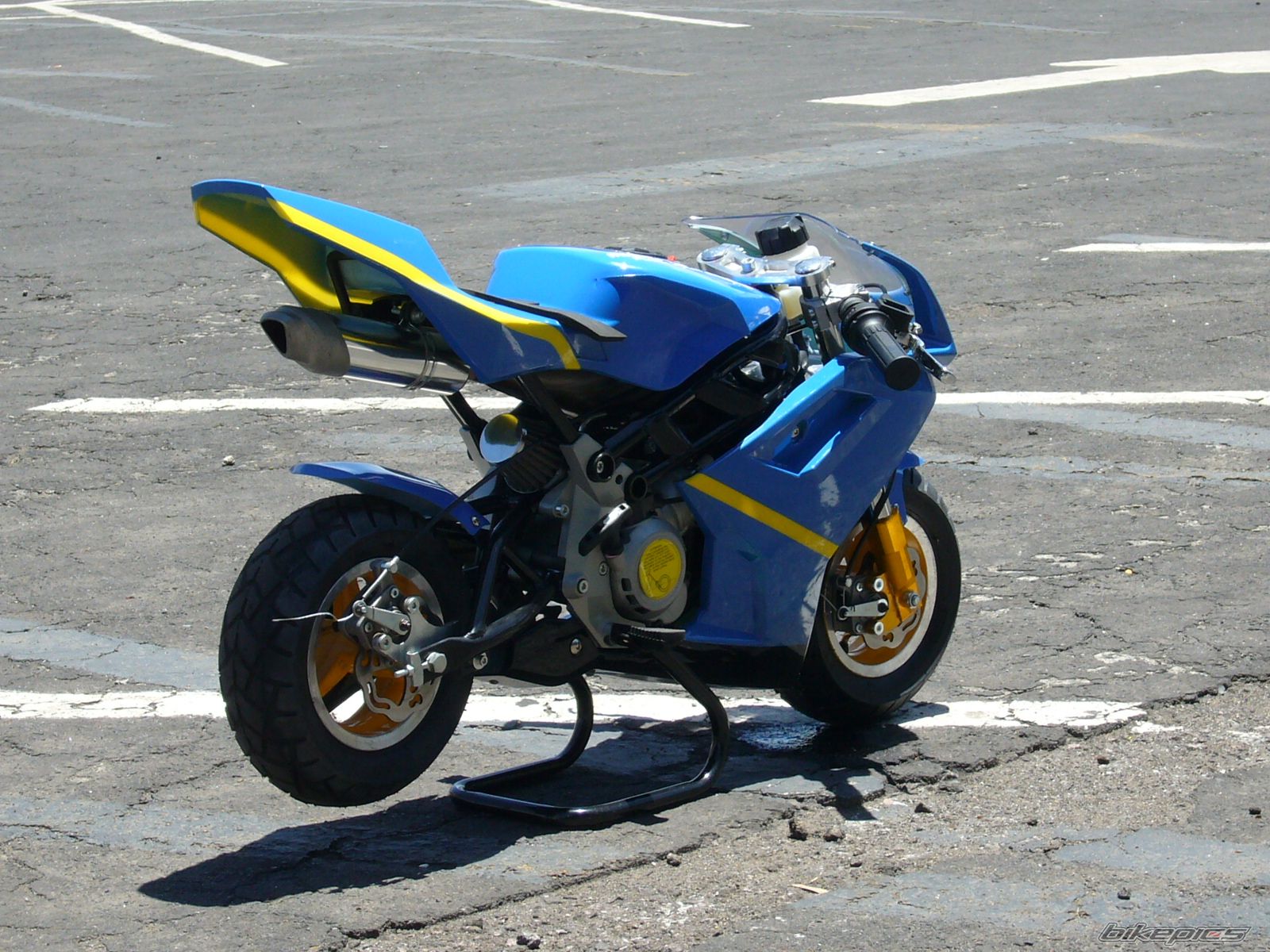 Photo 1517457