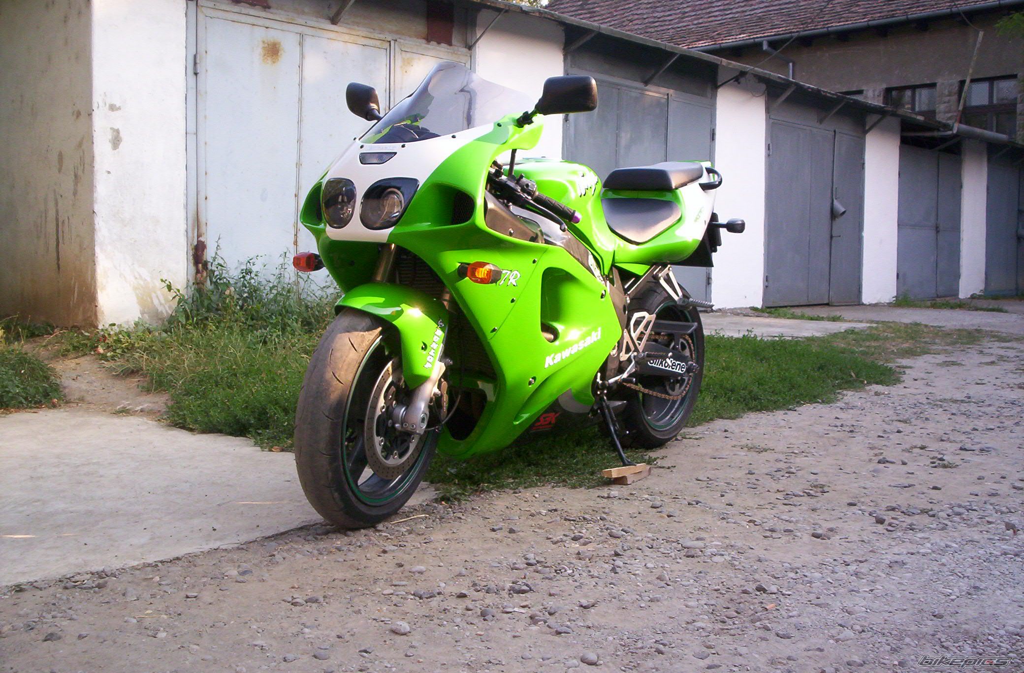 Photo 1517576