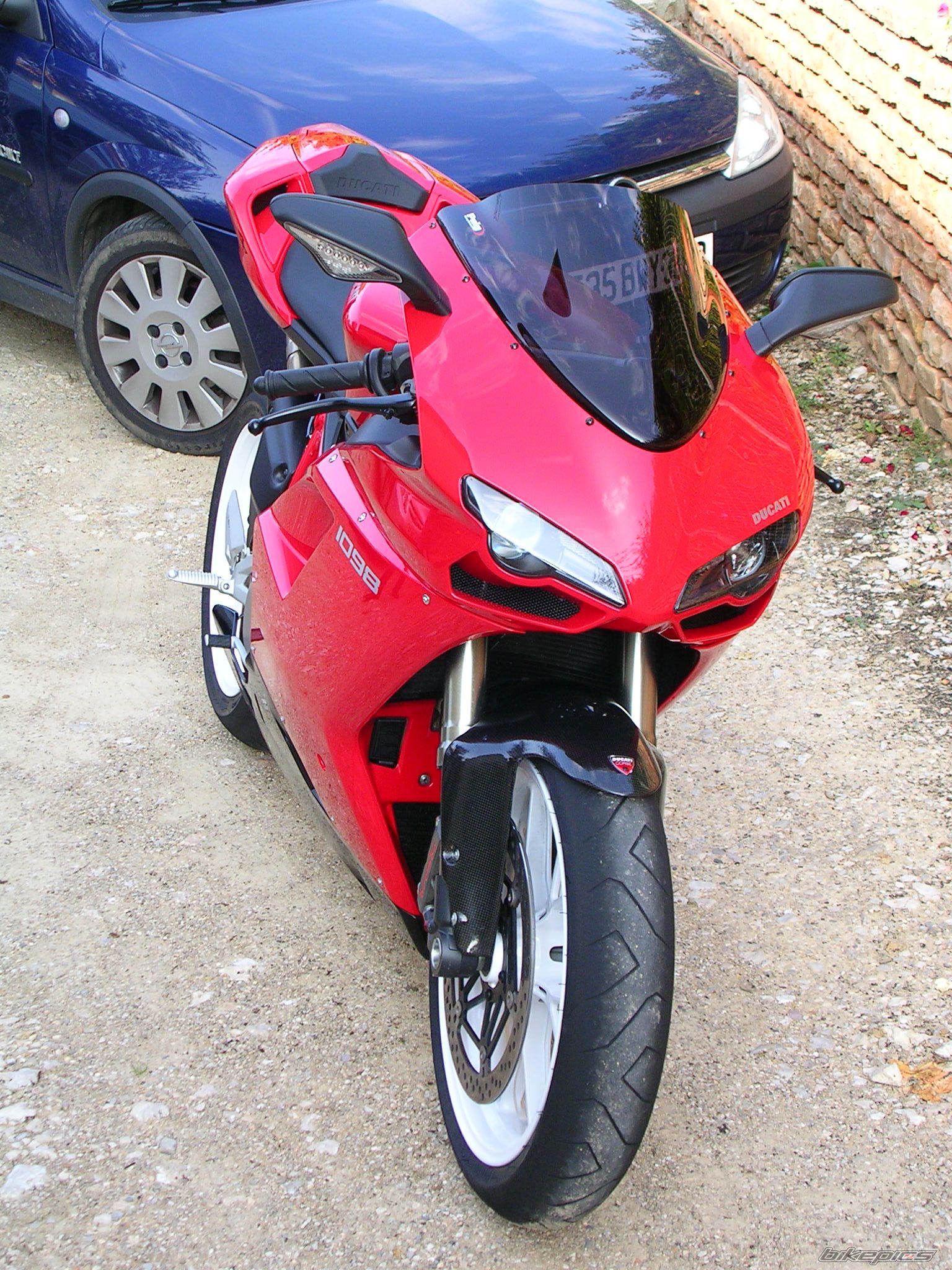 Photo 1517654