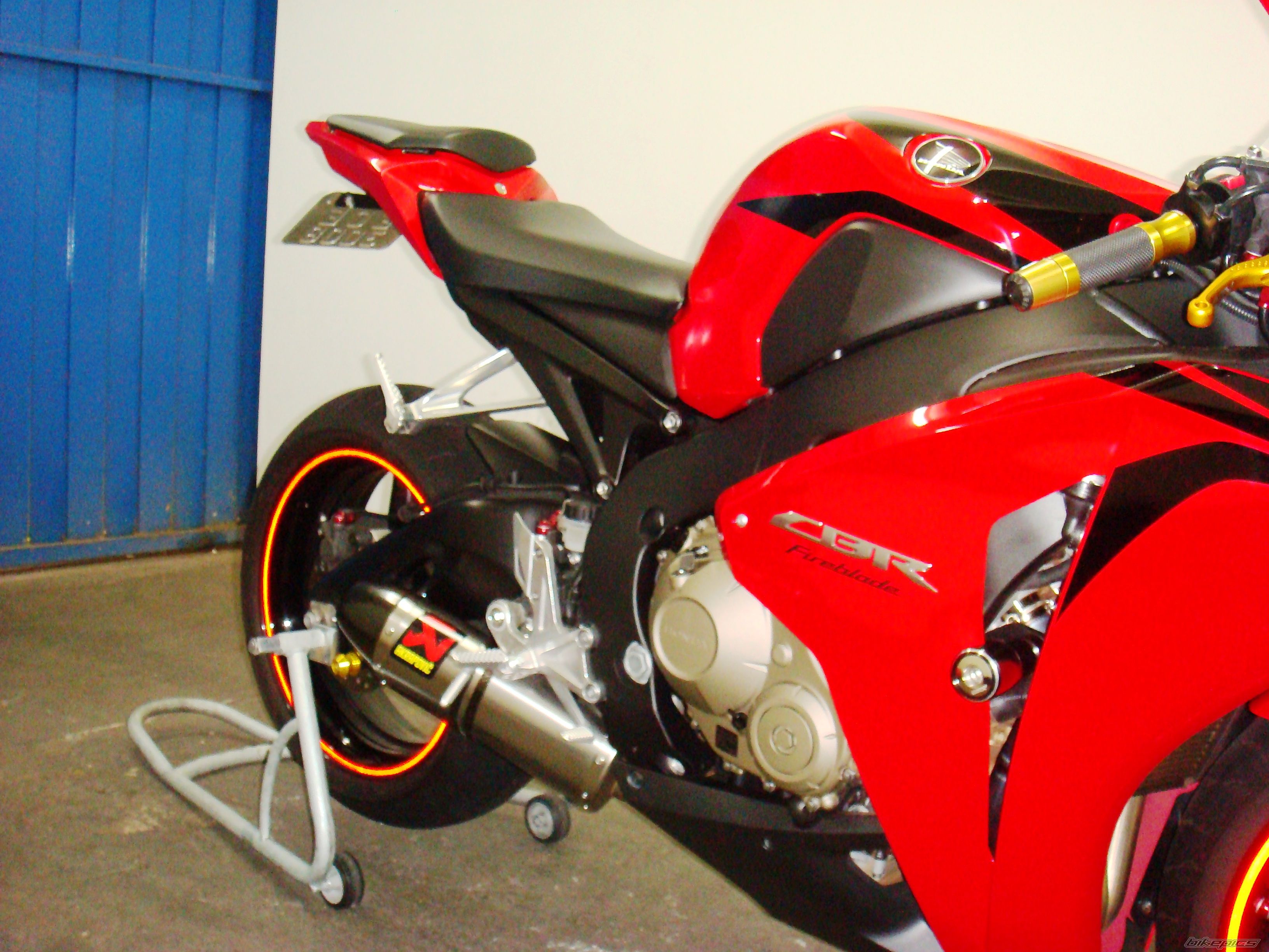 Photo 1517678