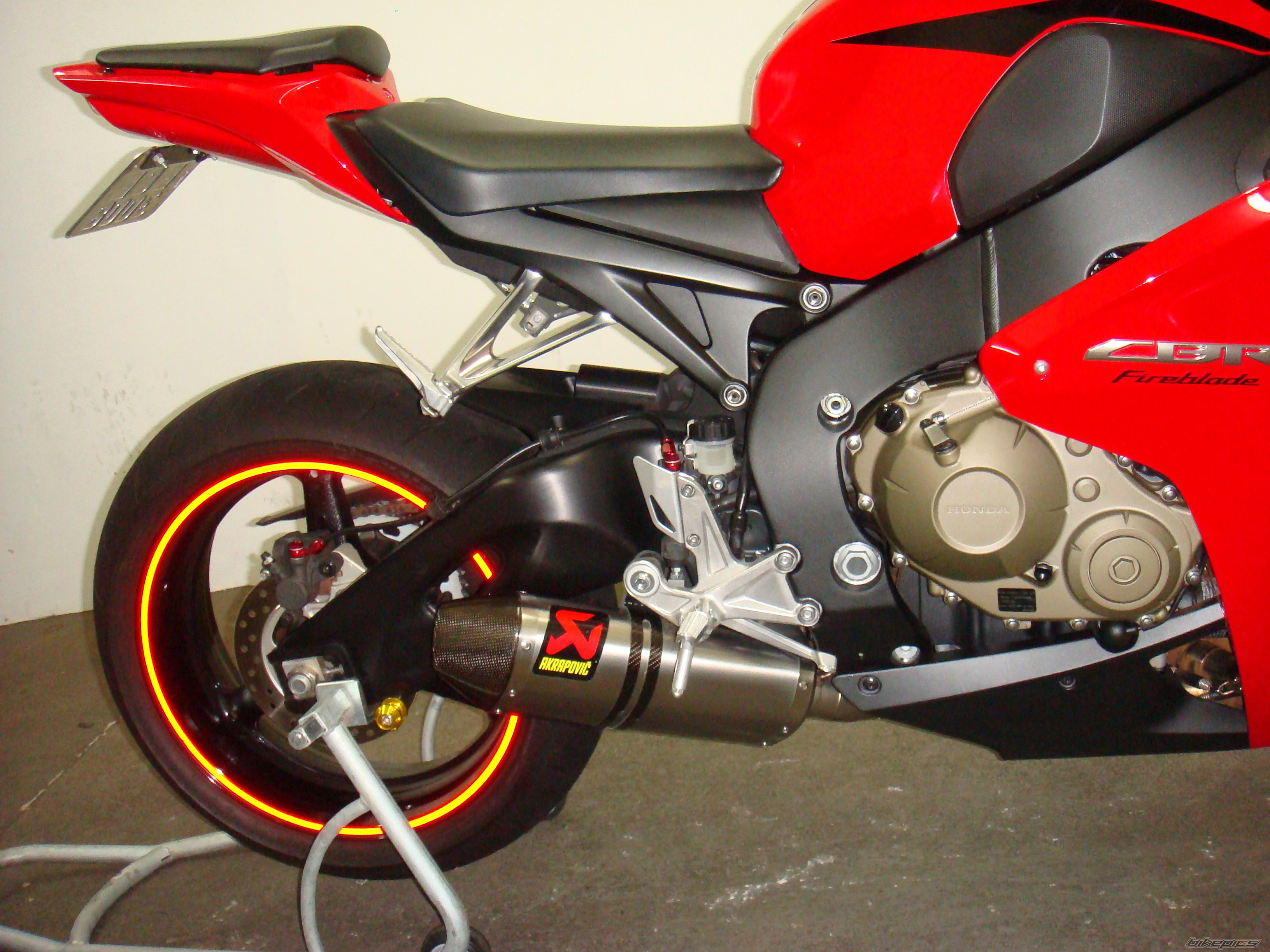 Photo 1517679