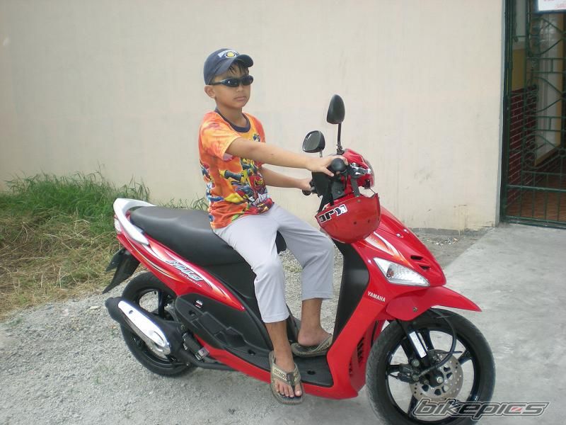 Photo 1517793