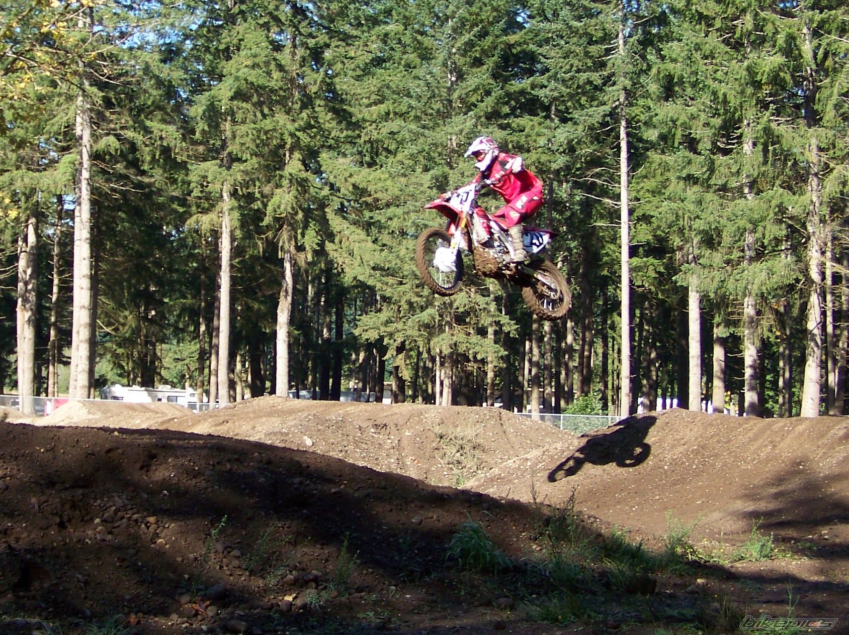 Photo 1517844