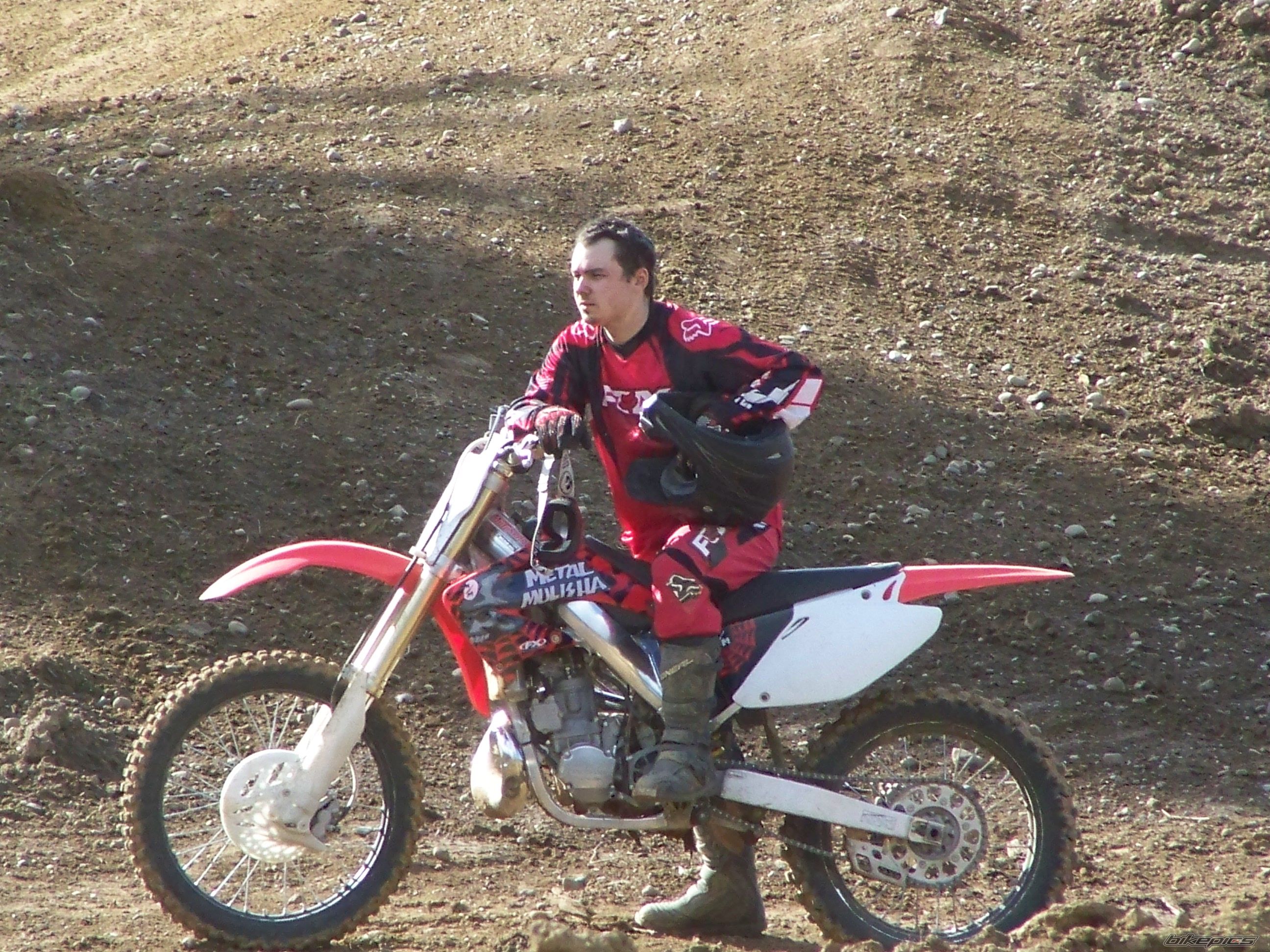 Photo 1517857
