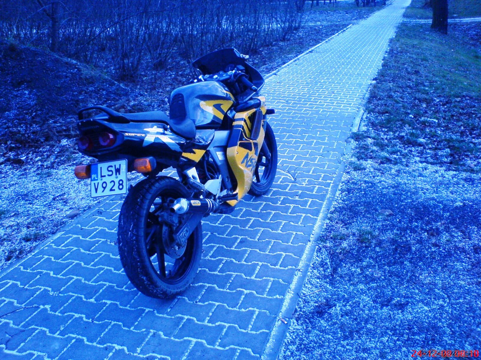 Photo 1517879