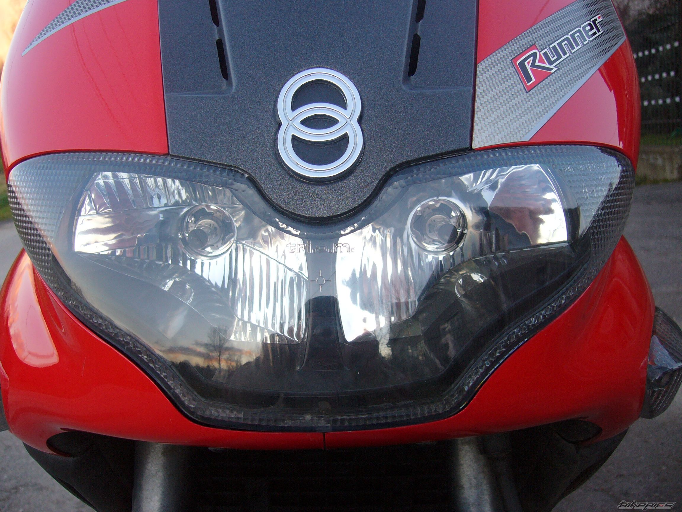 Photo 1517941