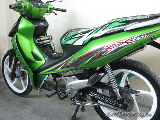 Photo 1517942