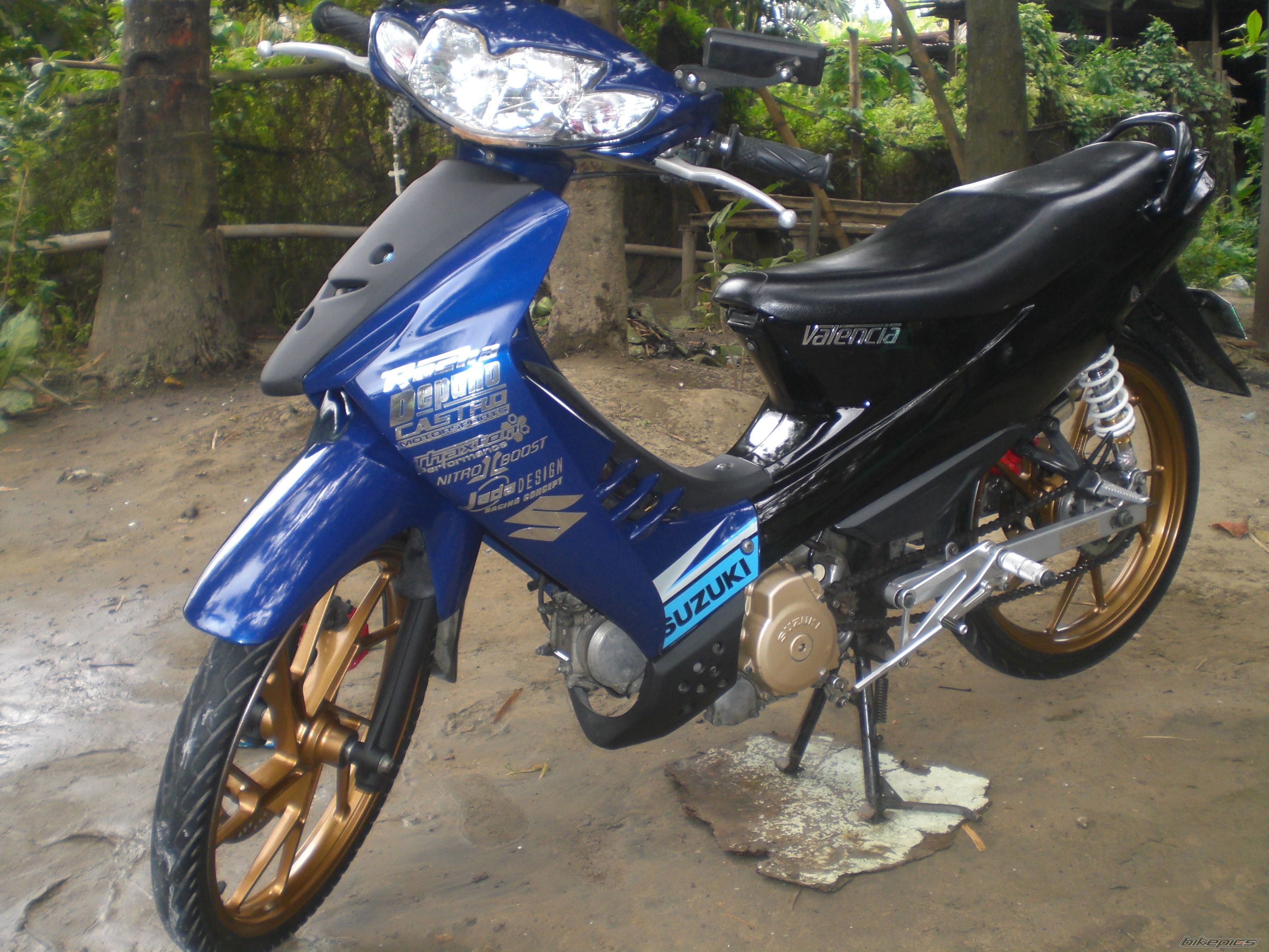 Photo 1518103