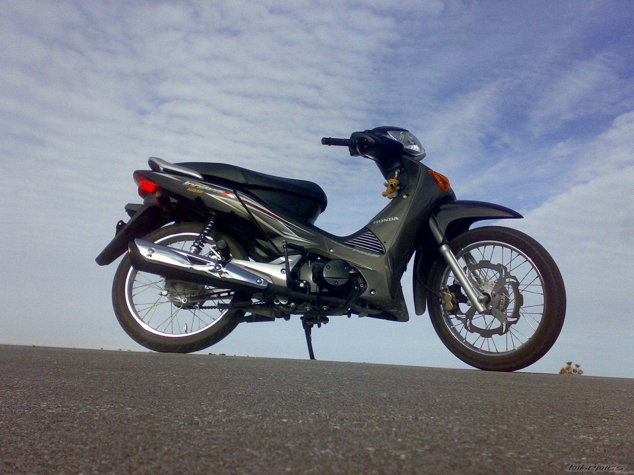 Bike Photo 1518185