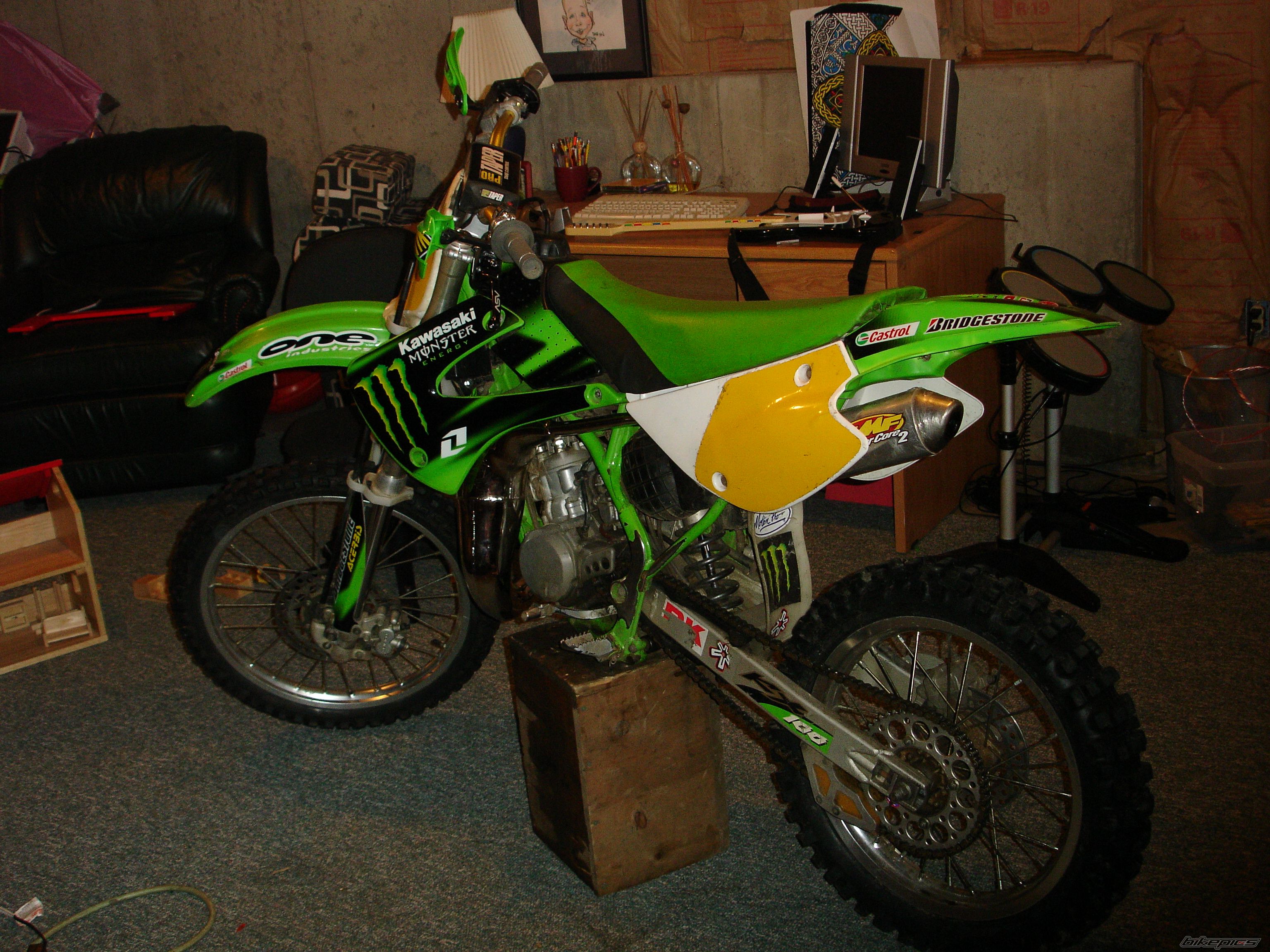 Photo 1518253
