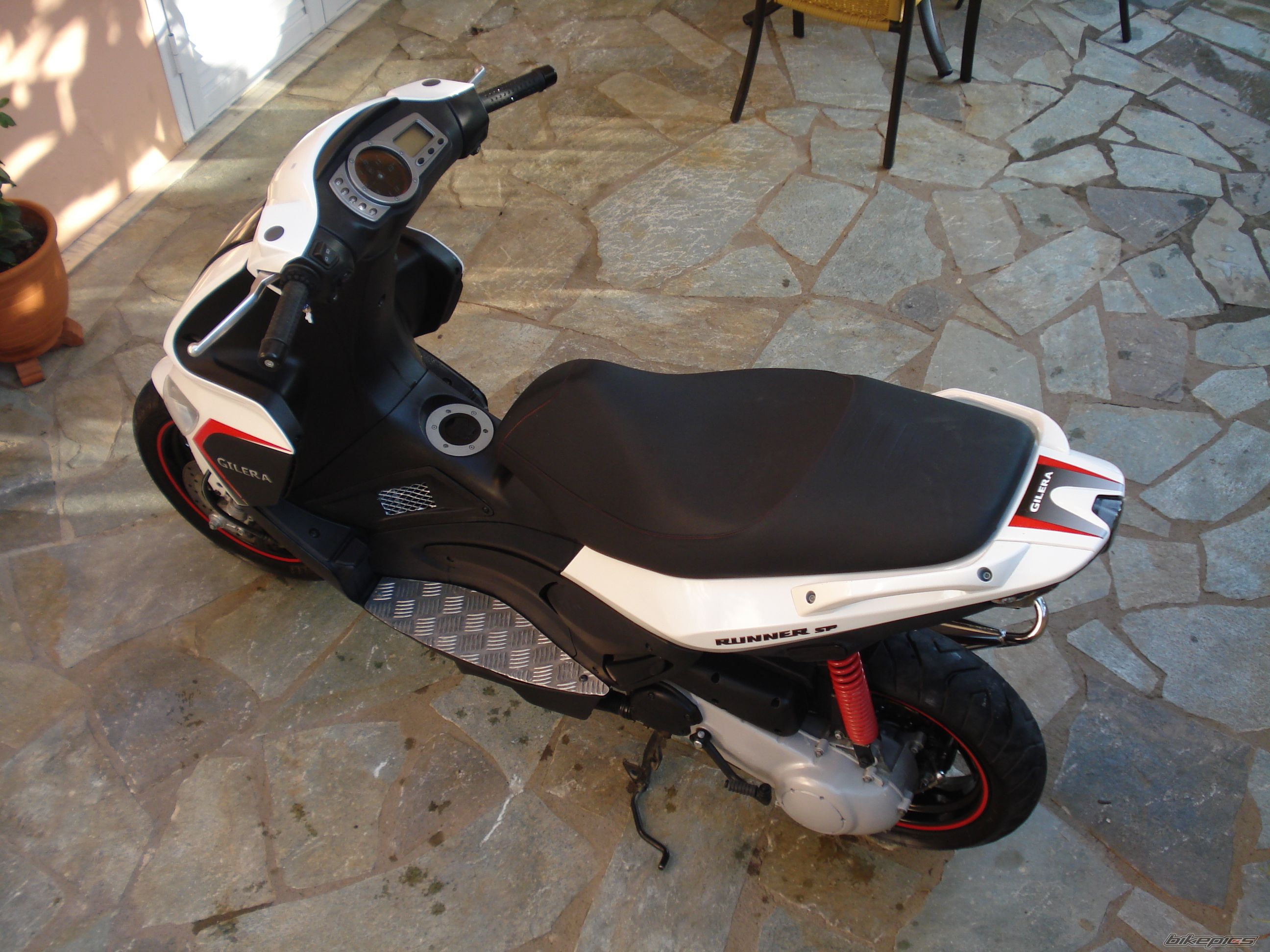 Photo 1518292