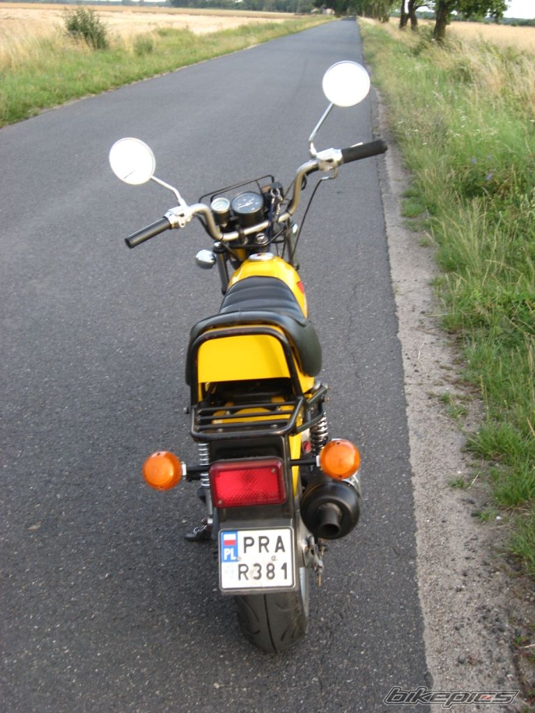 Photo 1518308