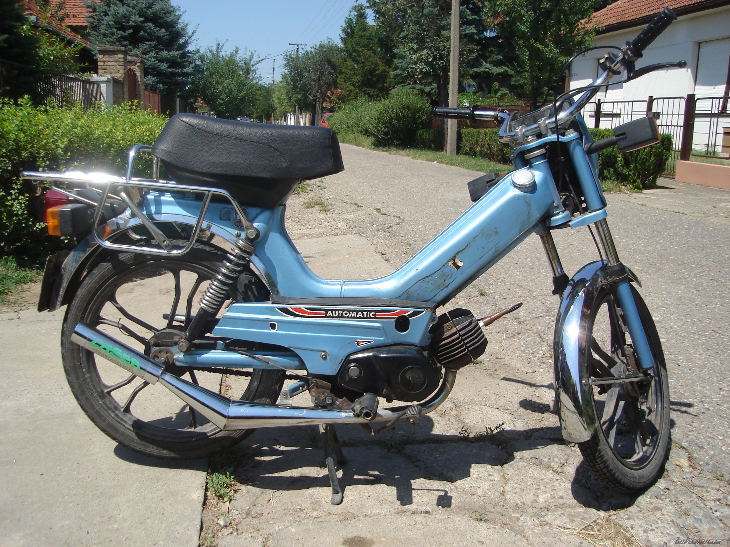 Photo 1518363