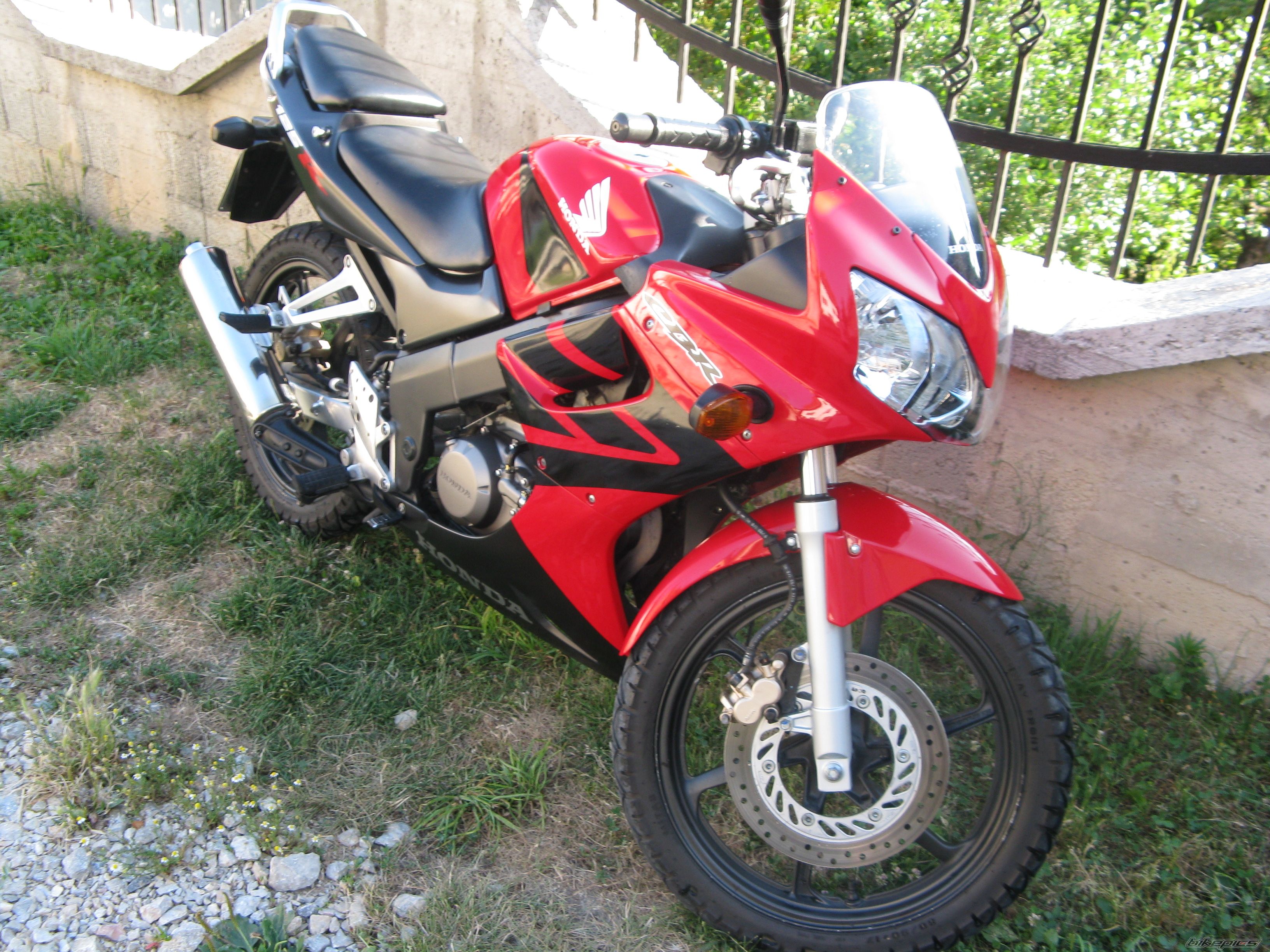 Photo 1518433