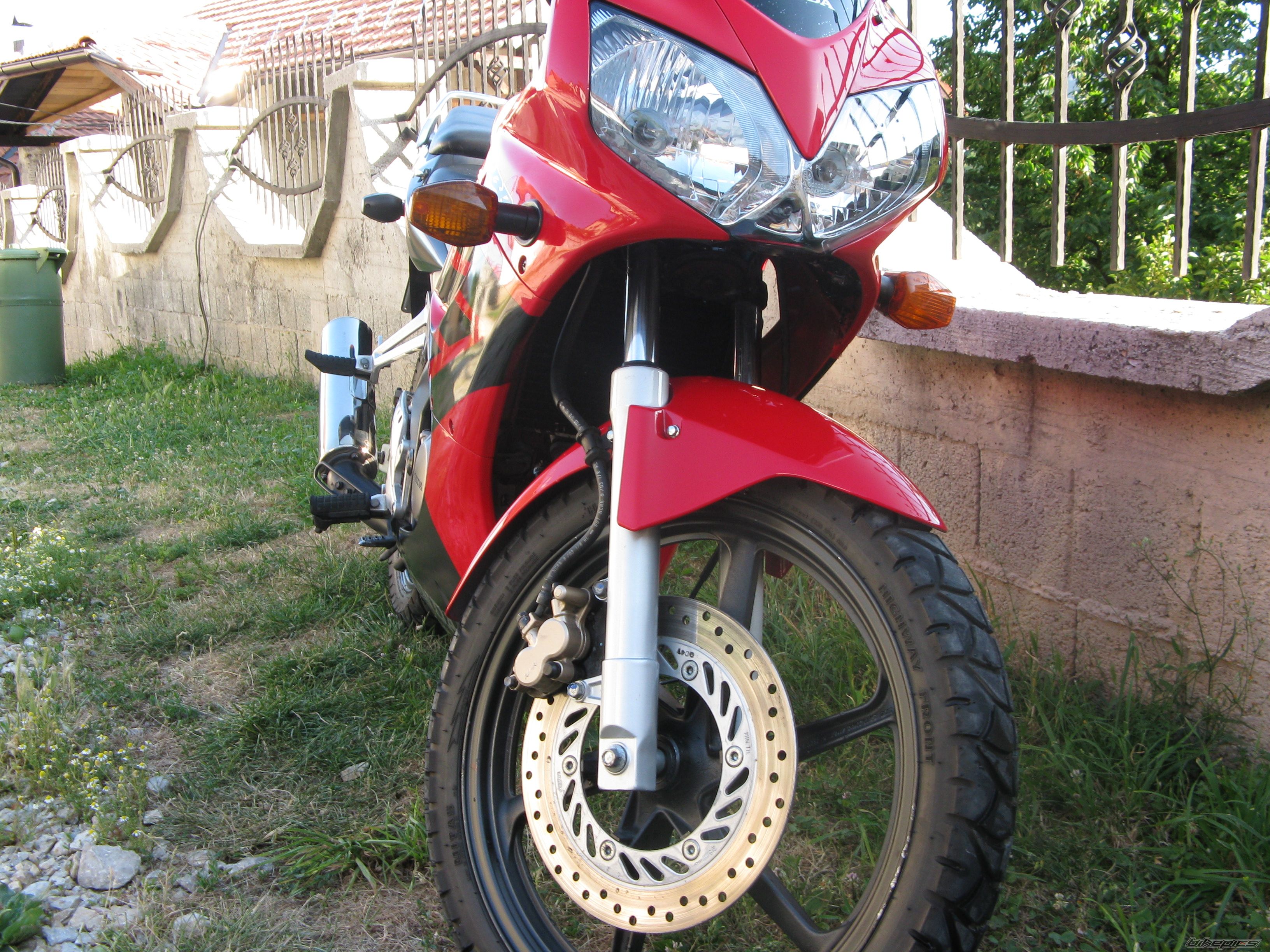 Photo 1518452