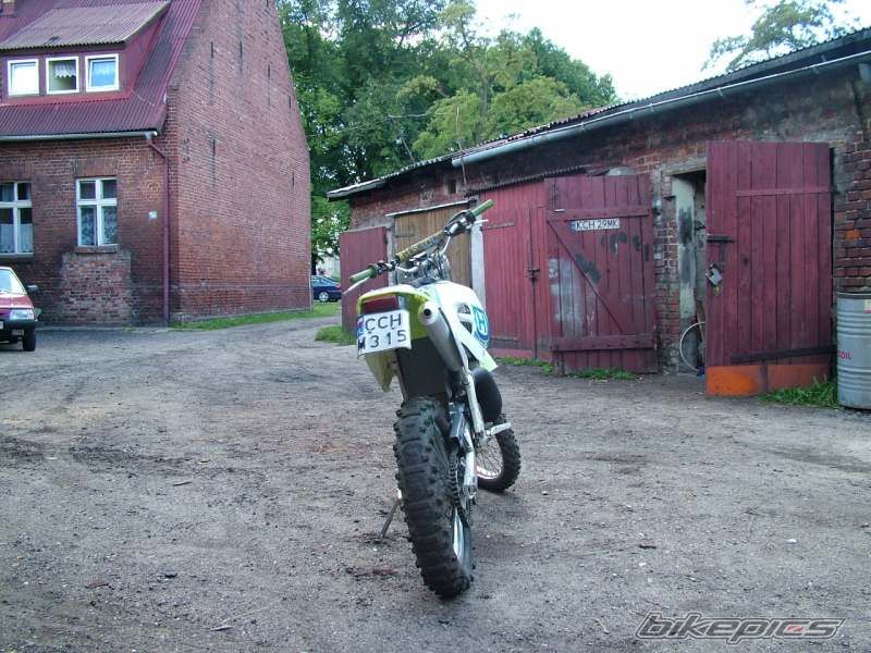 Photo 1518759