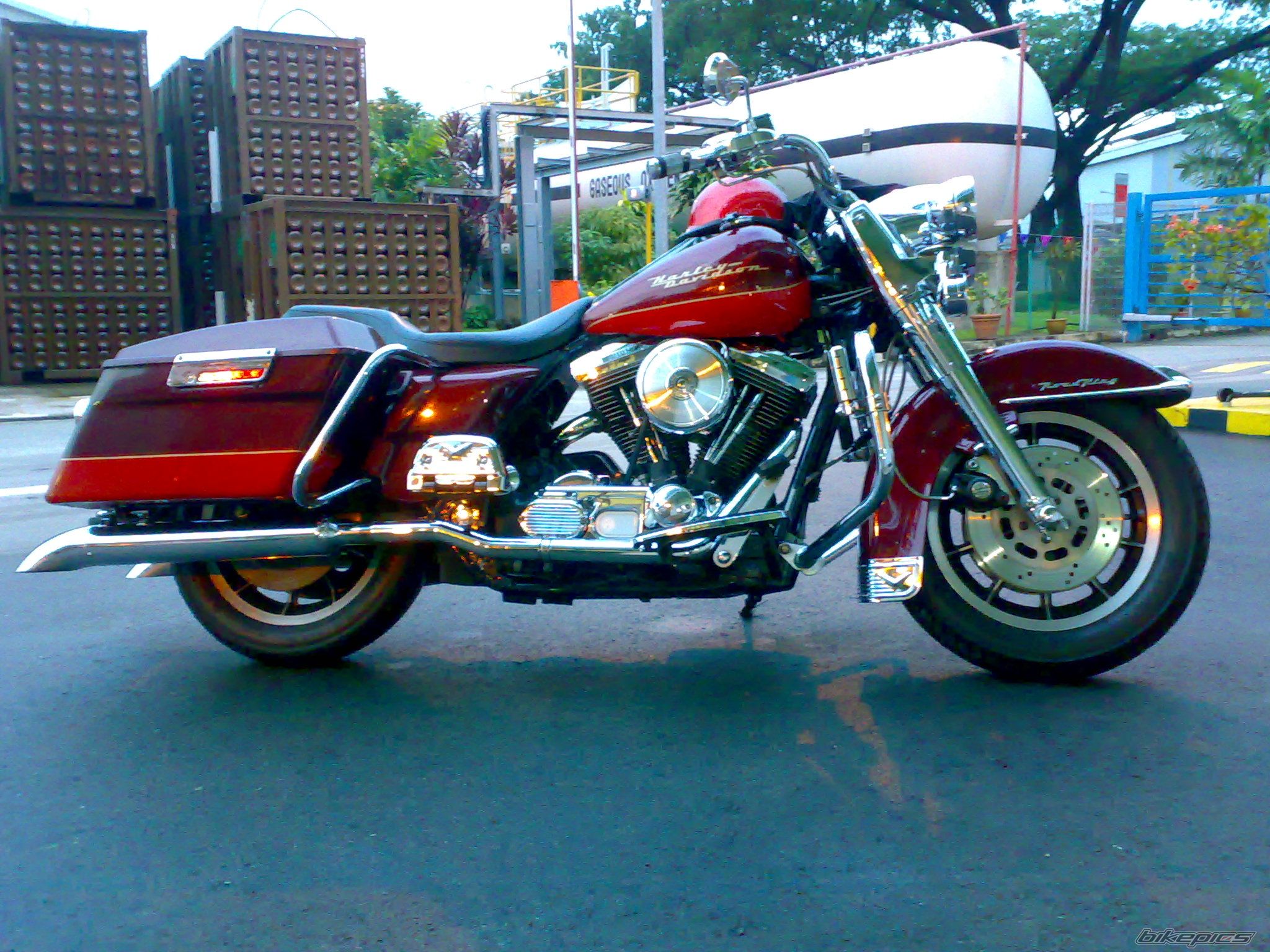 Photo 1518858