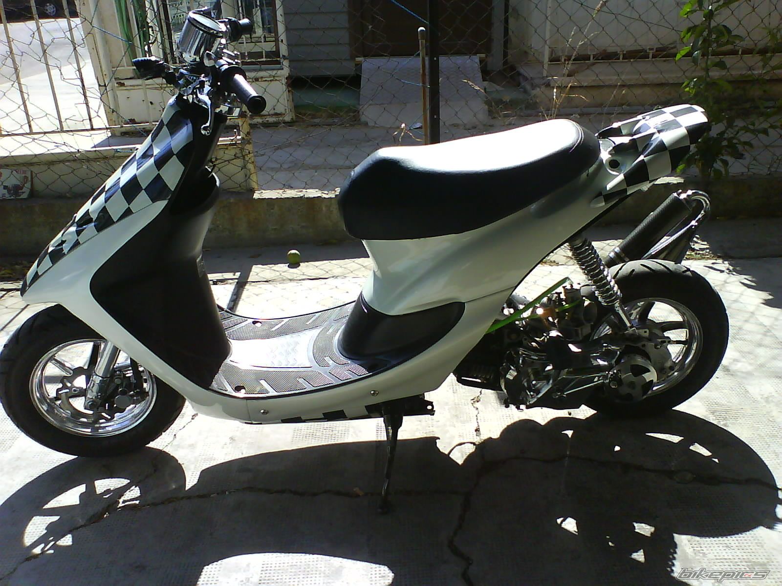 Photo 1519325