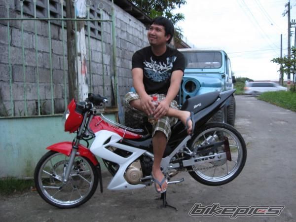 Photo 1519469