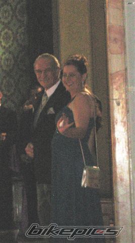Photo 1519525