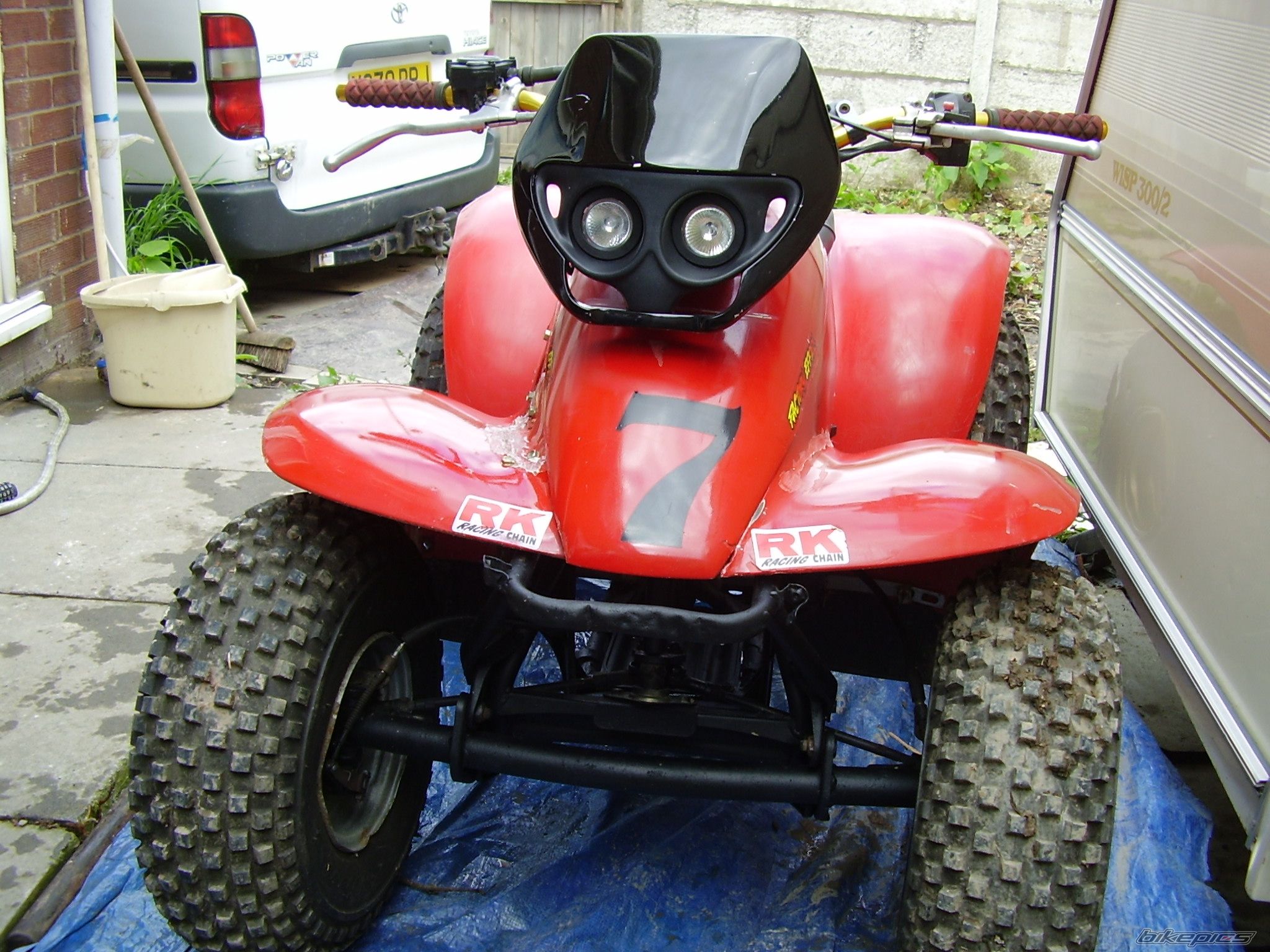Photo 1519881