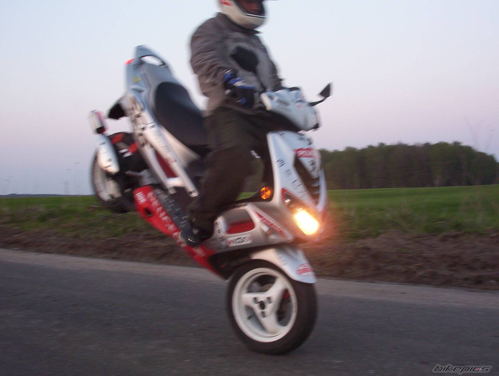 Bike Photo 152009