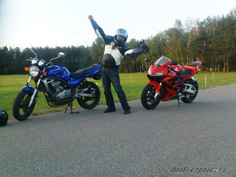 Photo 1520328