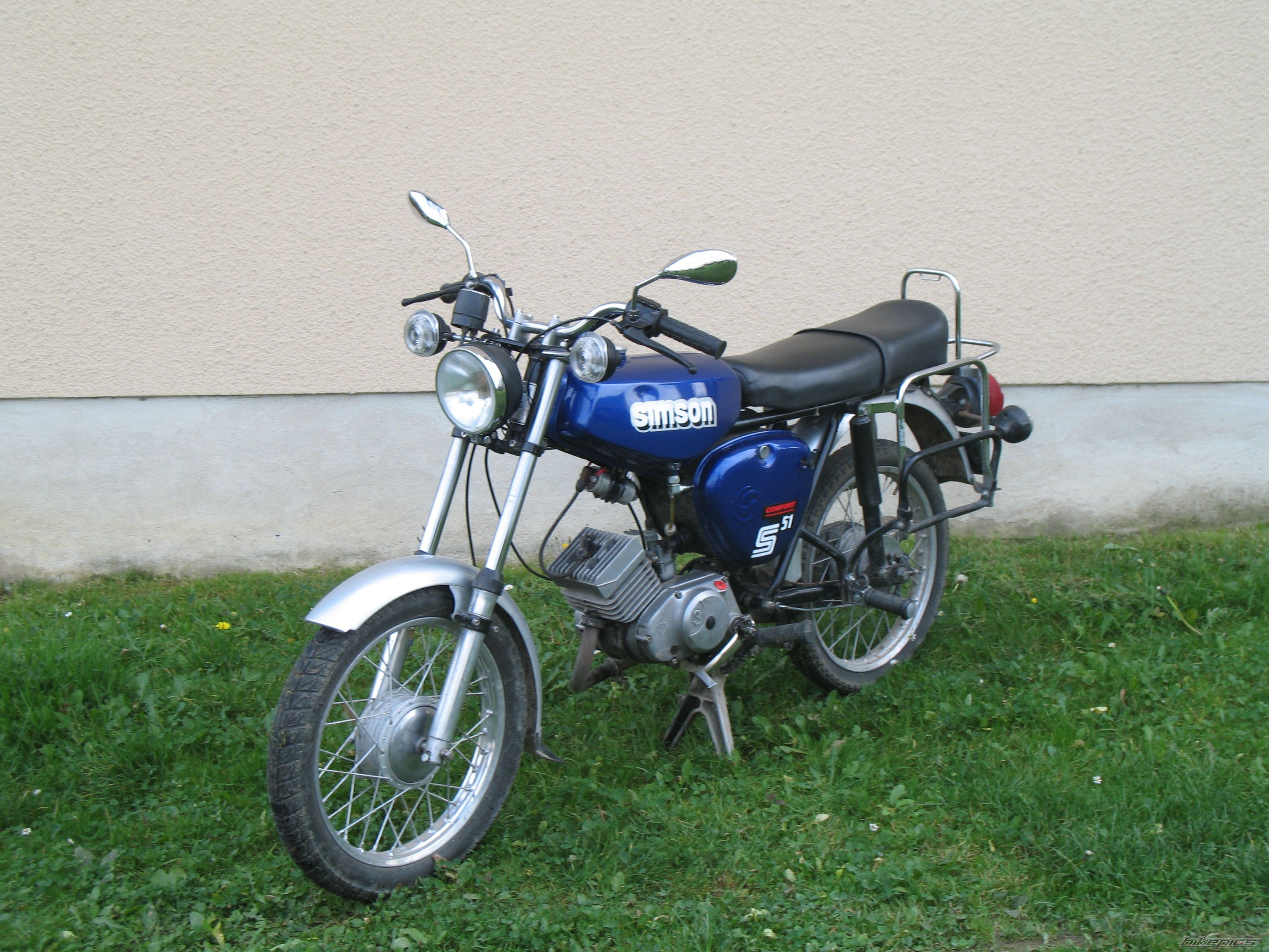 Photo 1520411