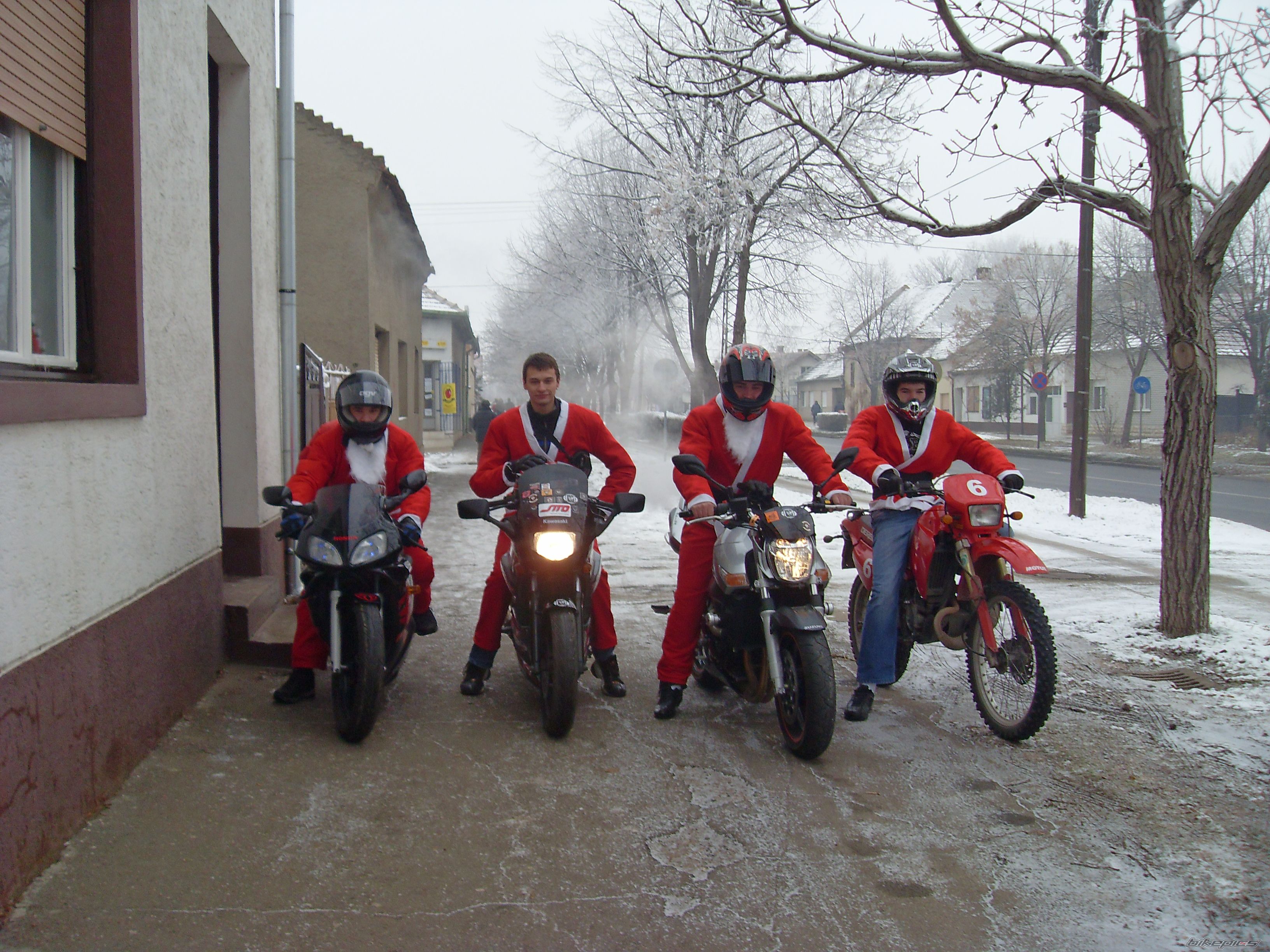 Photo 1520686