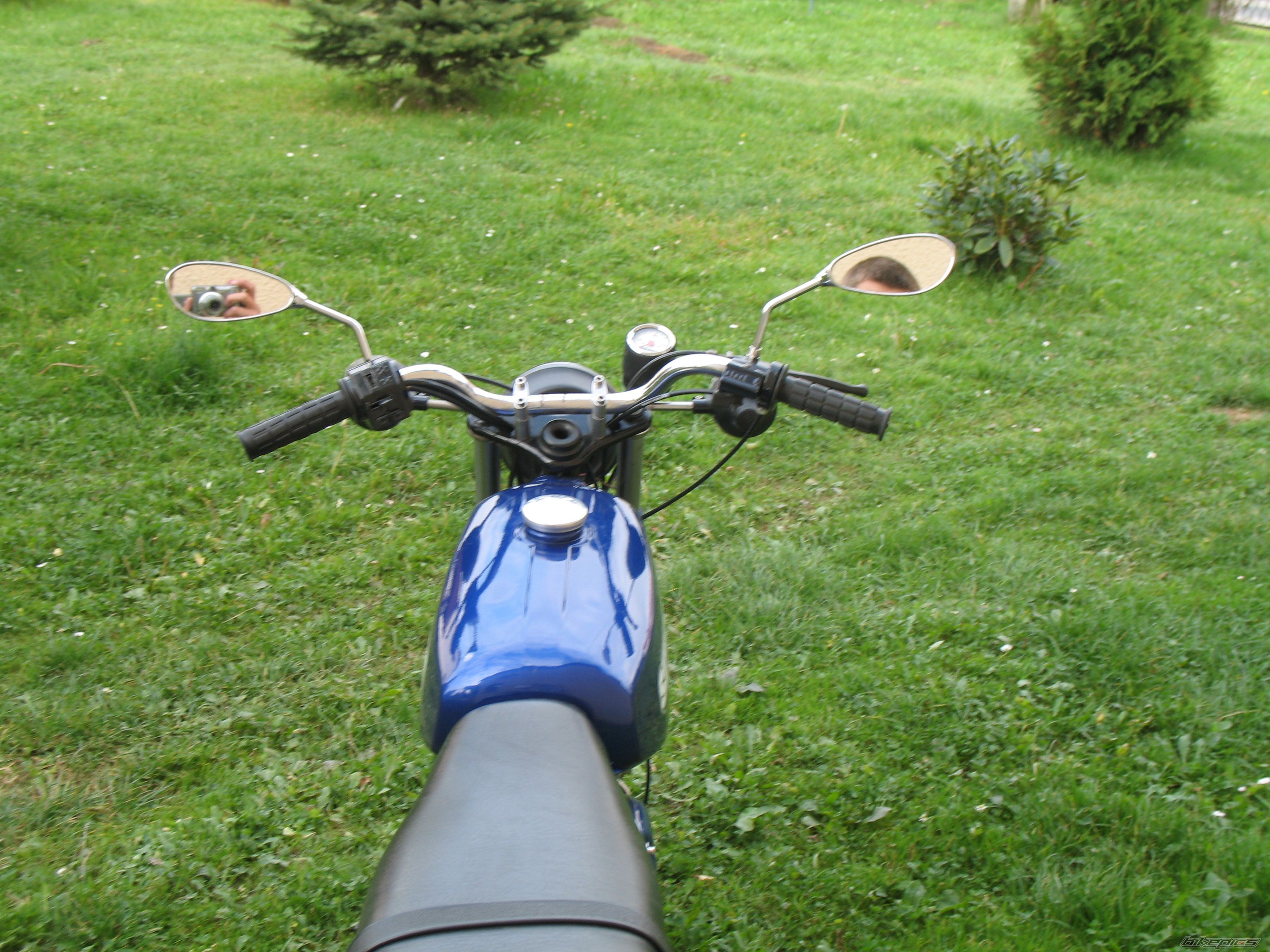 Photo 1521275