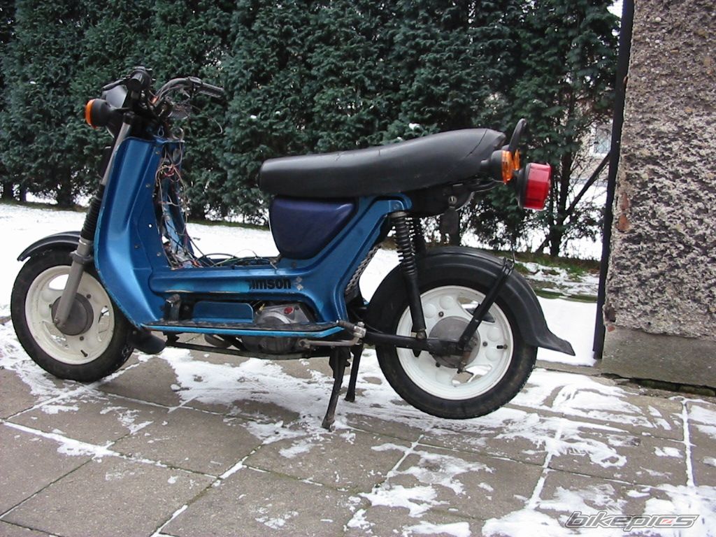 Photo 1521285