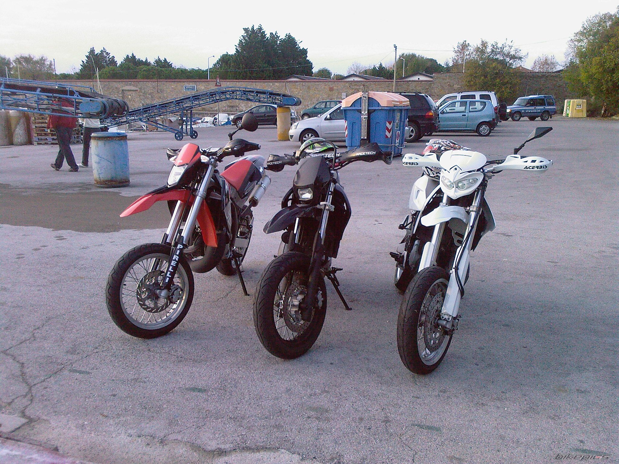 Photo 1521570