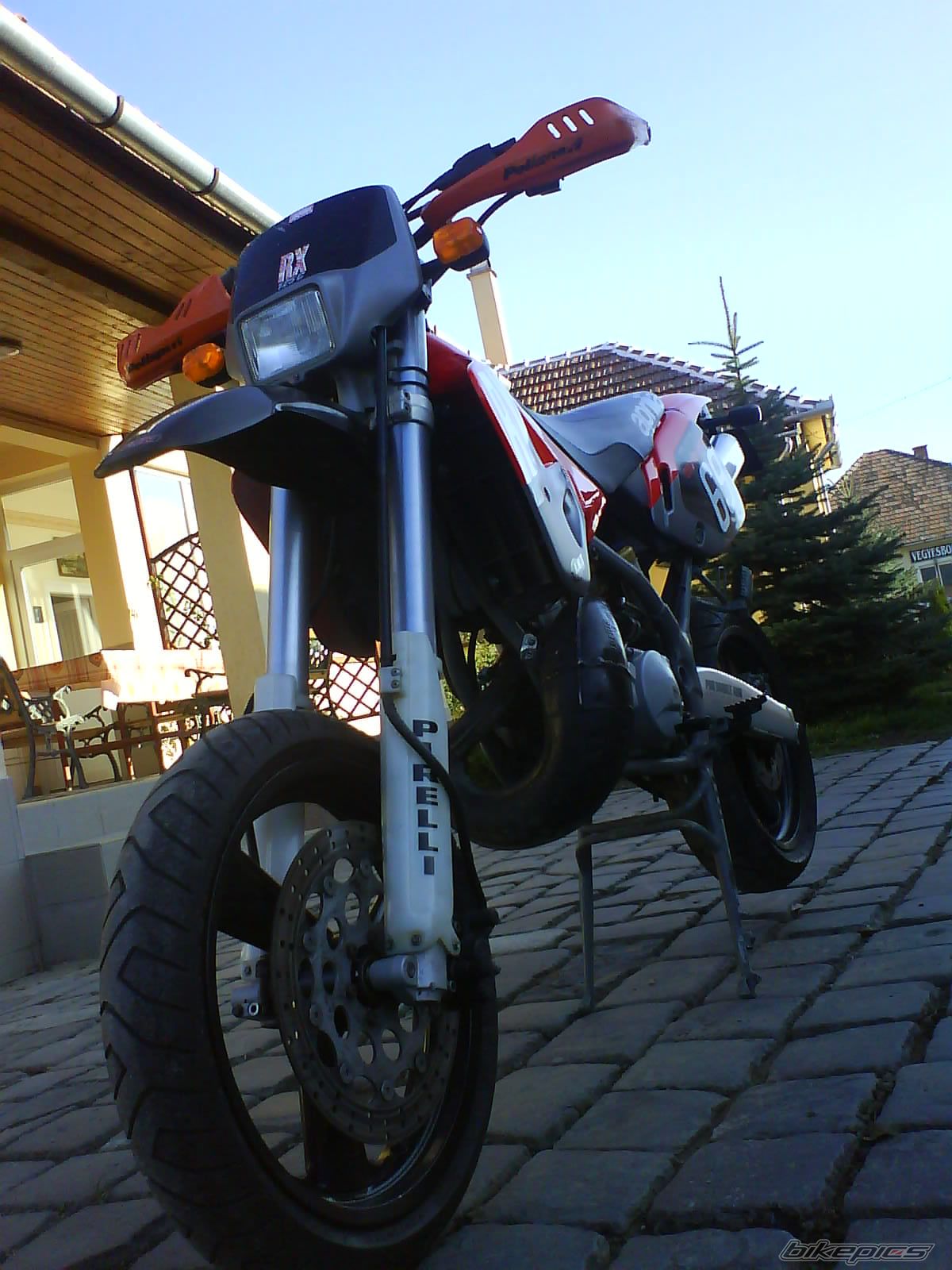 Photo 1521743