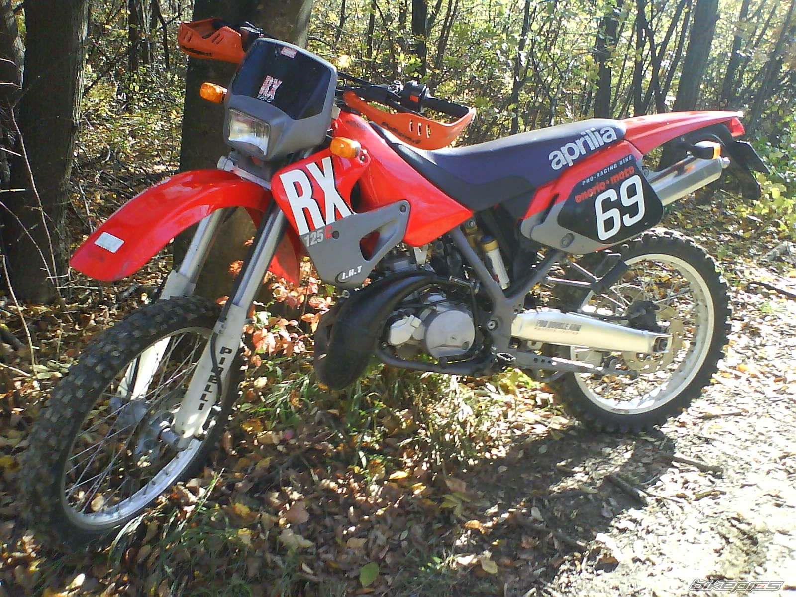 Photo 1521769