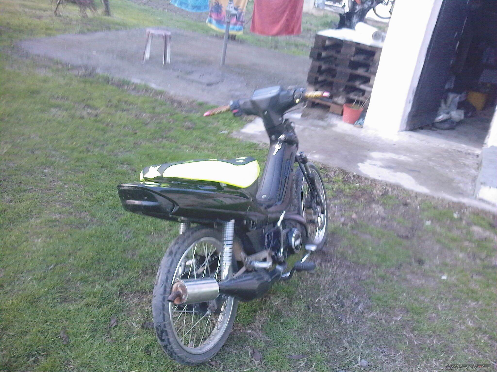 Photo 1521880