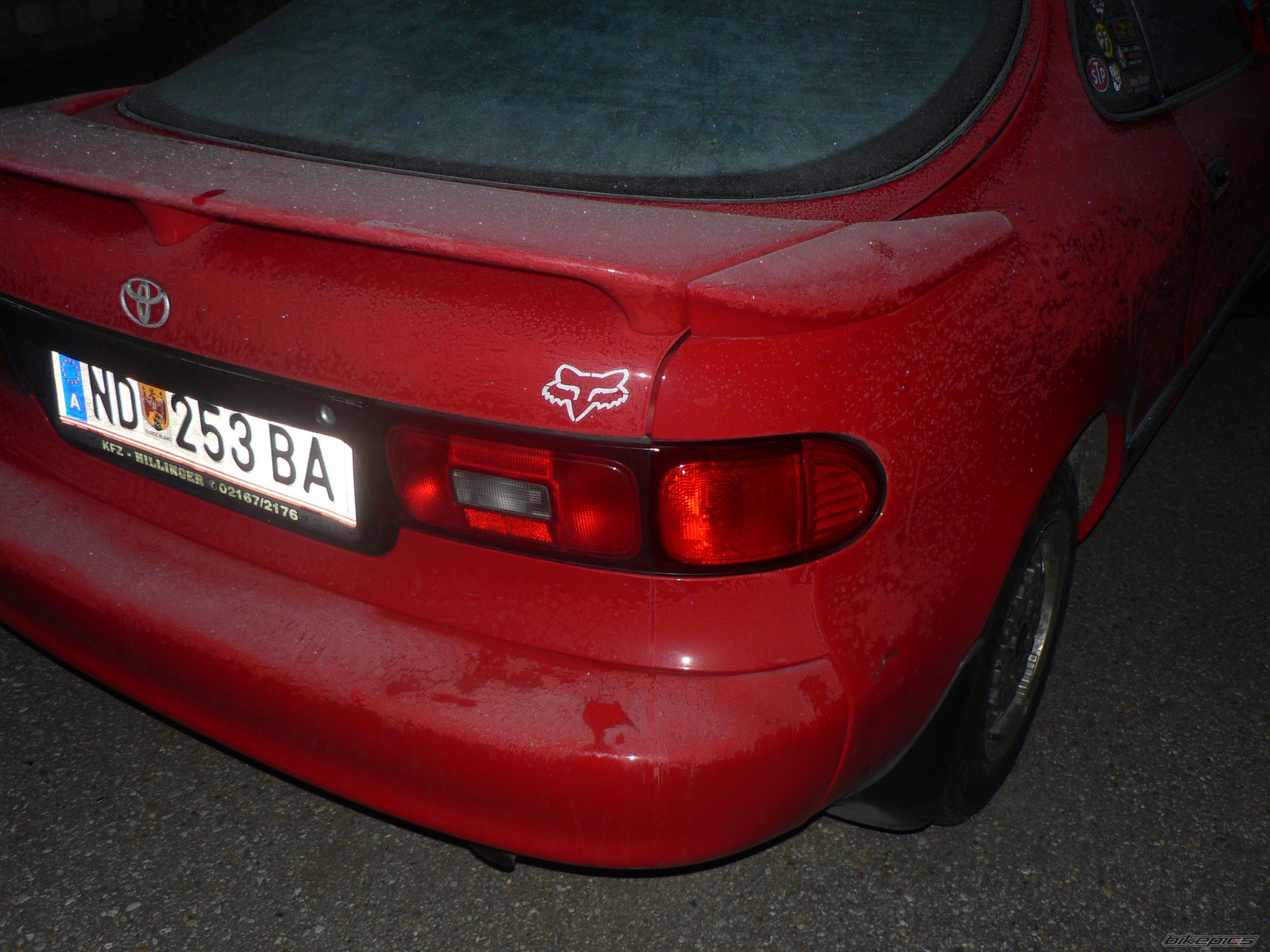 Photo 1521883