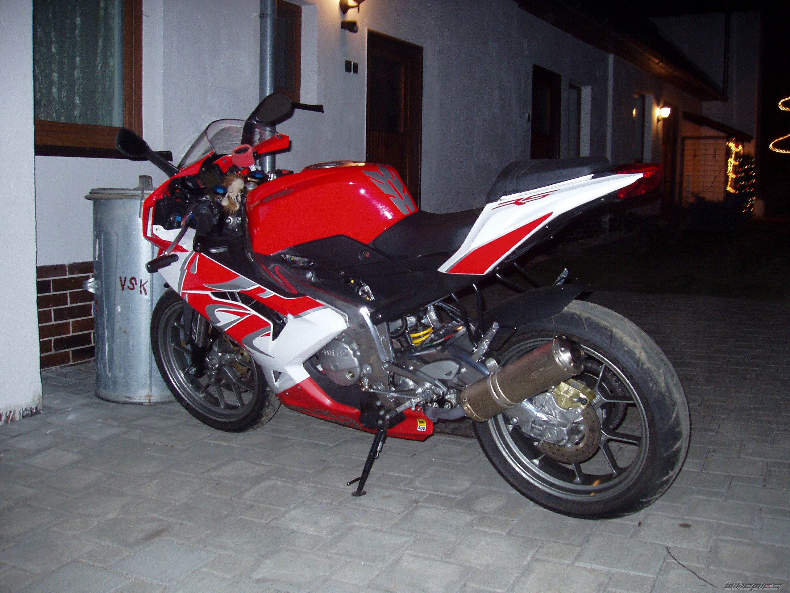 Photo 1521926
