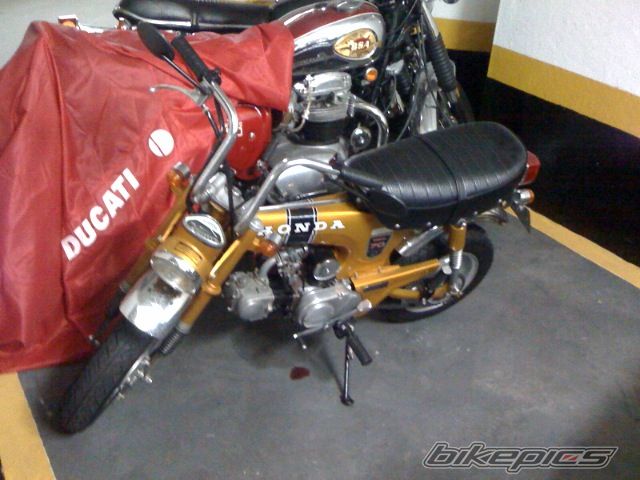 Photo 1522075