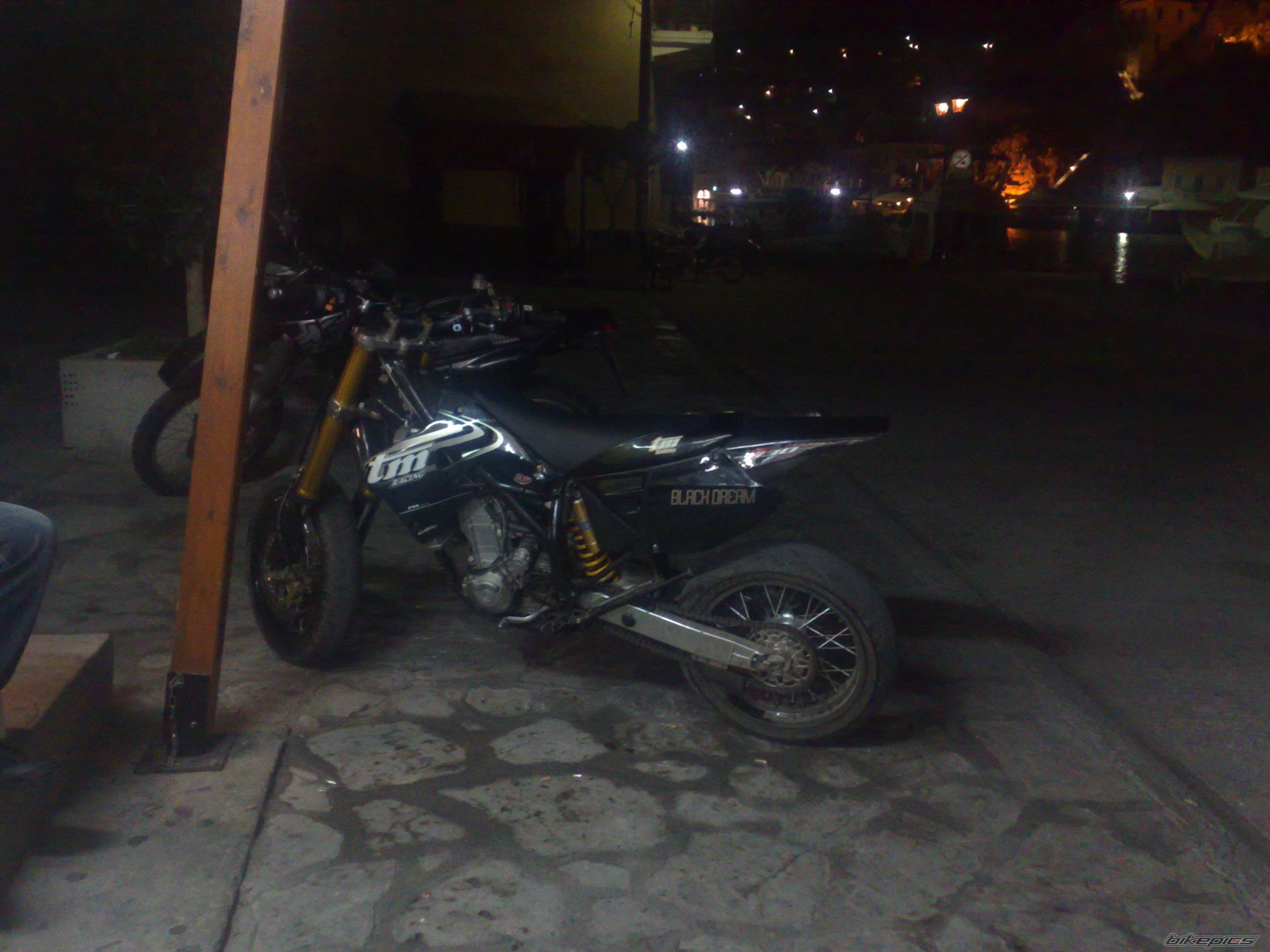 Photo 1522079