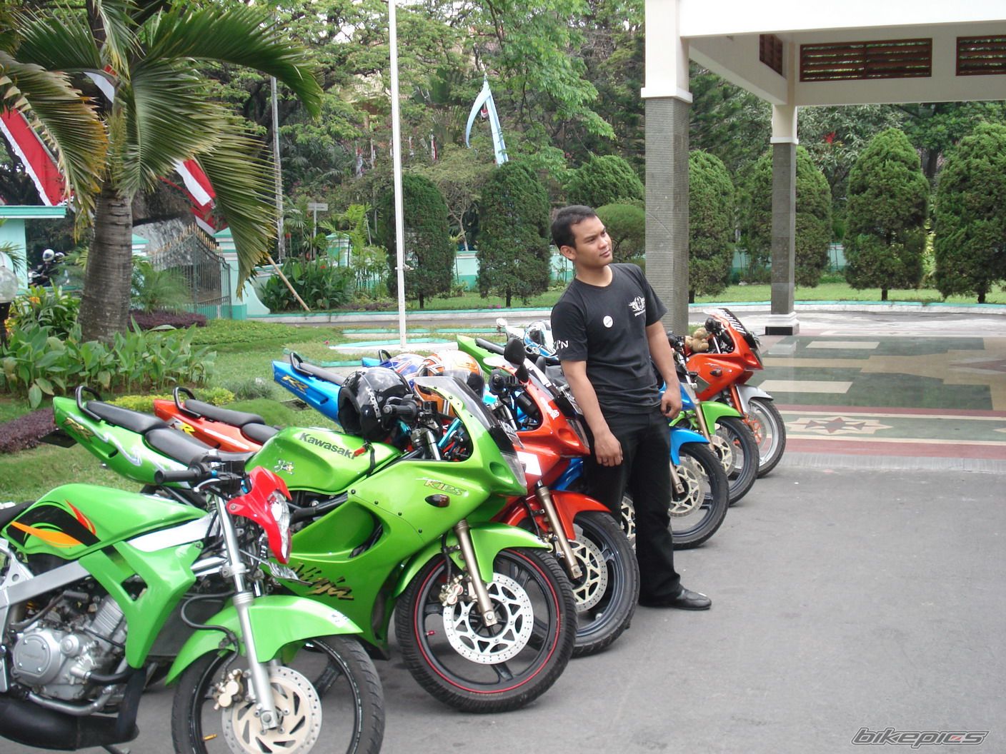 Photo 1522175