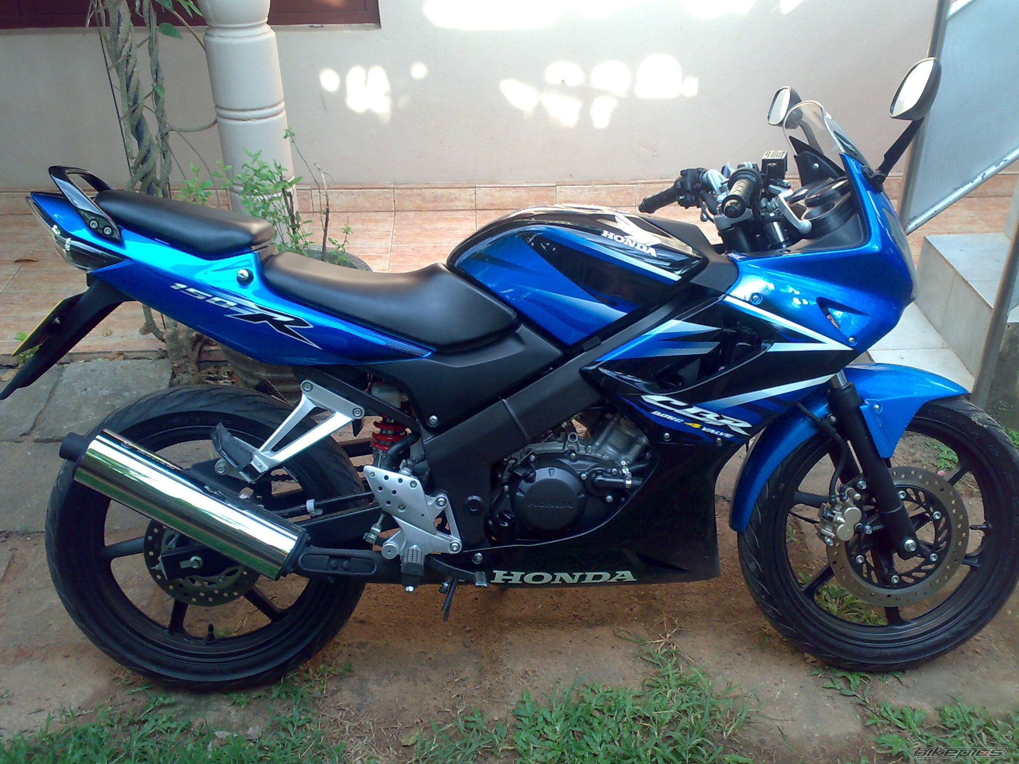 Photo 1522266