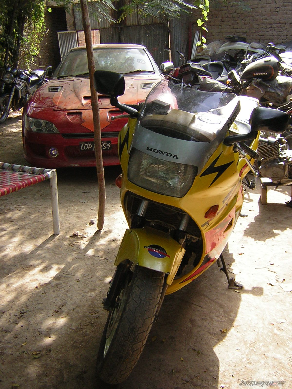 Photo 1522417