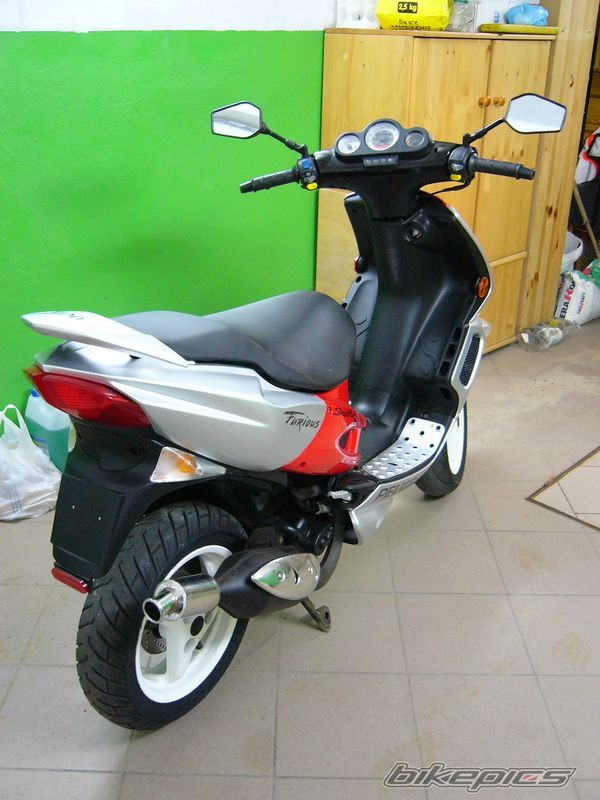 Photo 1522475
