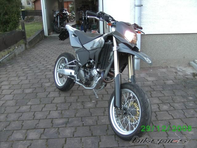 Photo 1522803