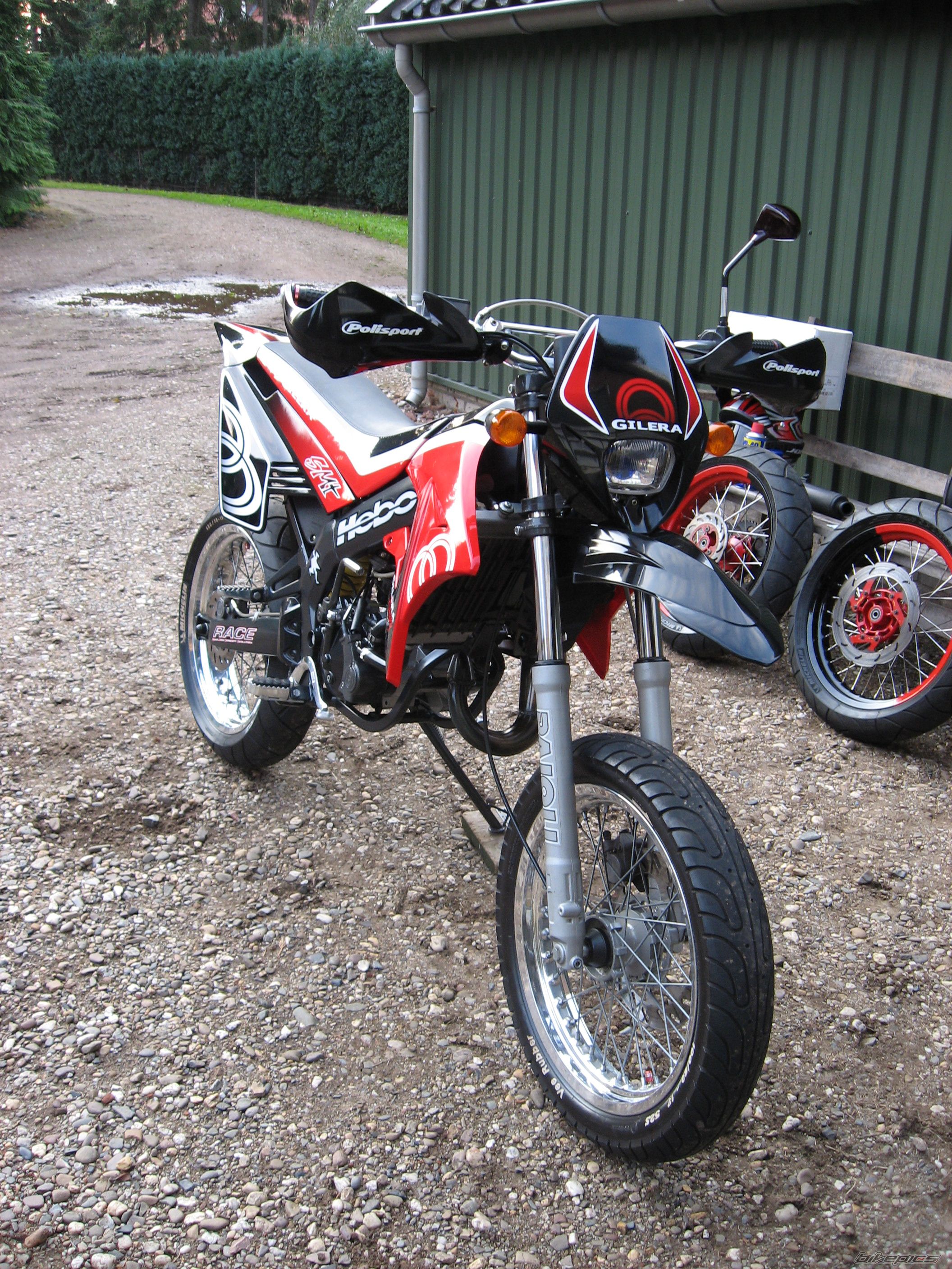 Photo 1522895
